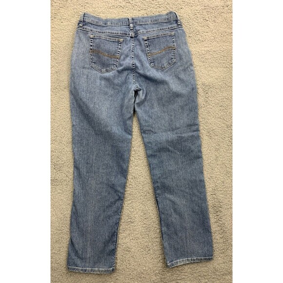 Lee Riders Women's Denim Blue Jeans - Straight Leg 5 Pocket Design - Picture 4 of 11